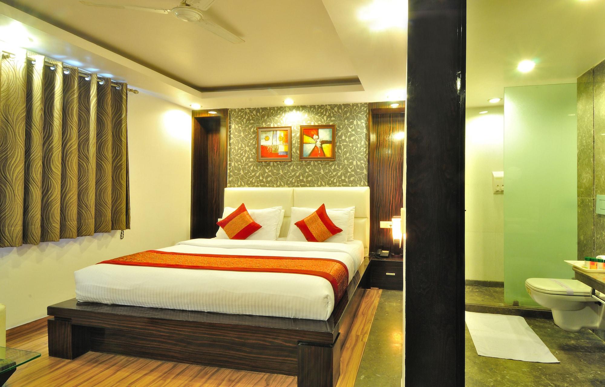 Hotel Elegance New Delhi Exteriör bild
