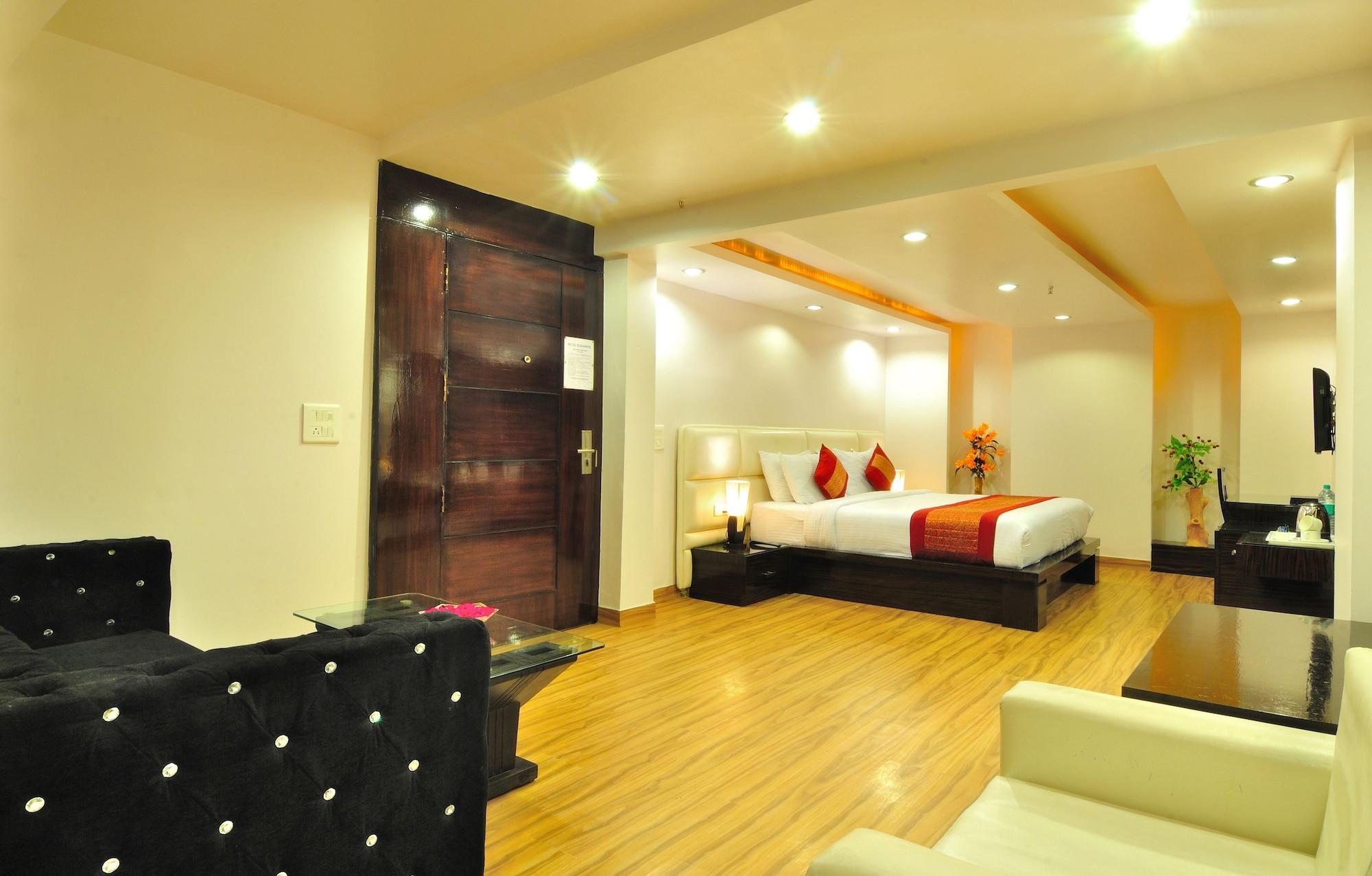 Hotel Elegance New Delhi Exteriör bild